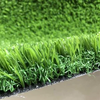 Jalgpalliväljaku kunstmuru